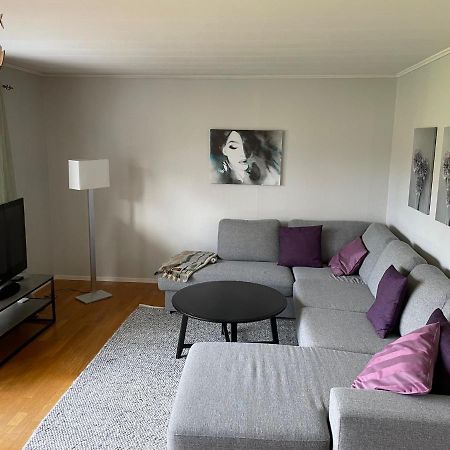 Vila Familjevaenligt Hus Naera Isaberg! Hestra Exteriér fotografie