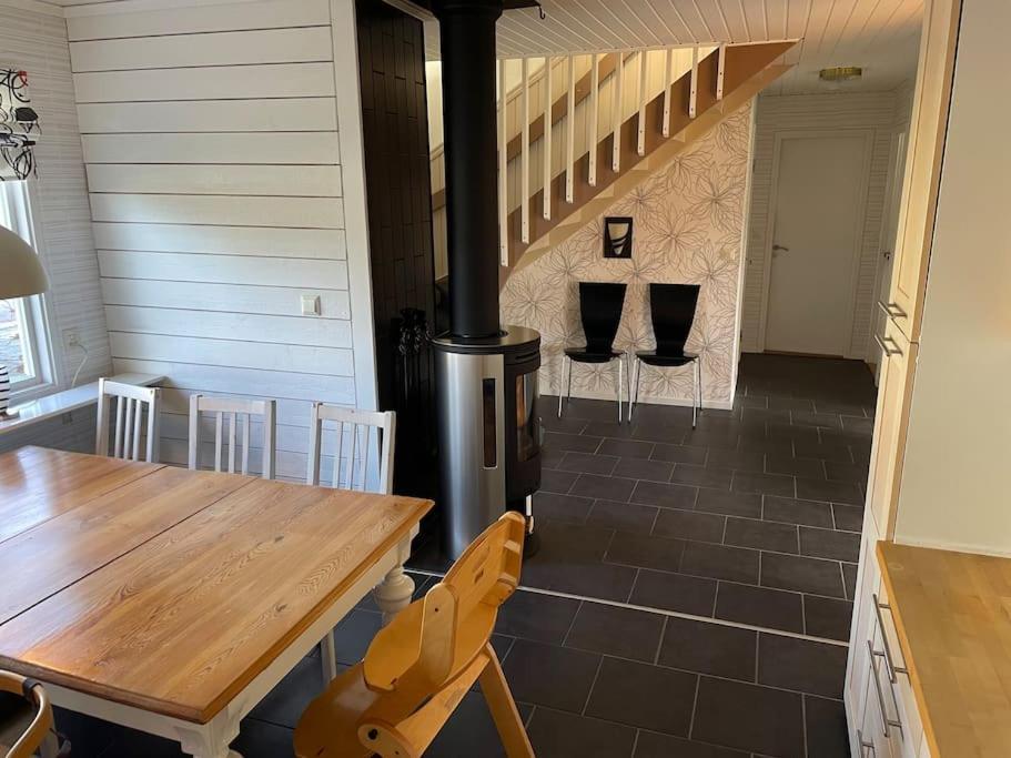 Vila Familjevaenligt Hus Naera Isaberg! Hestra Exteriér fotografie