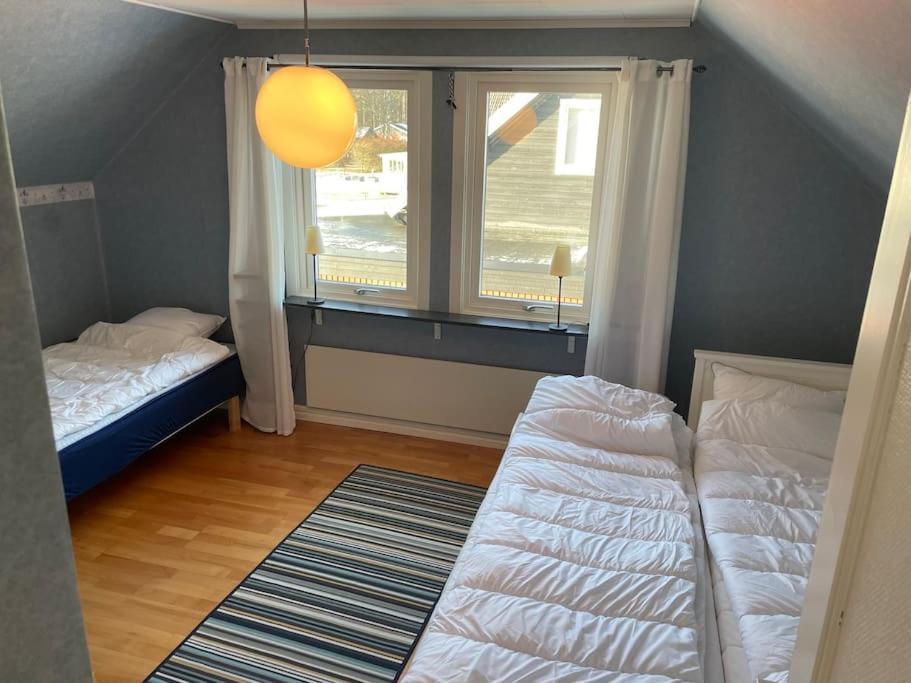 Vila Familjevaenligt Hus Naera Isaberg! Hestra Exteriér fotografie